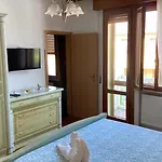Ca' Palma Ubytování v soukromí Castello di Brussa